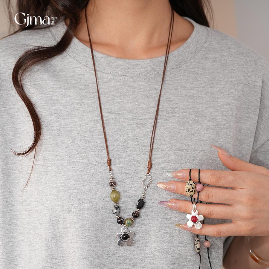 New Chinese beaded woven flower necklace light luxury collarbone chain retro ethnic style versatile necklace
