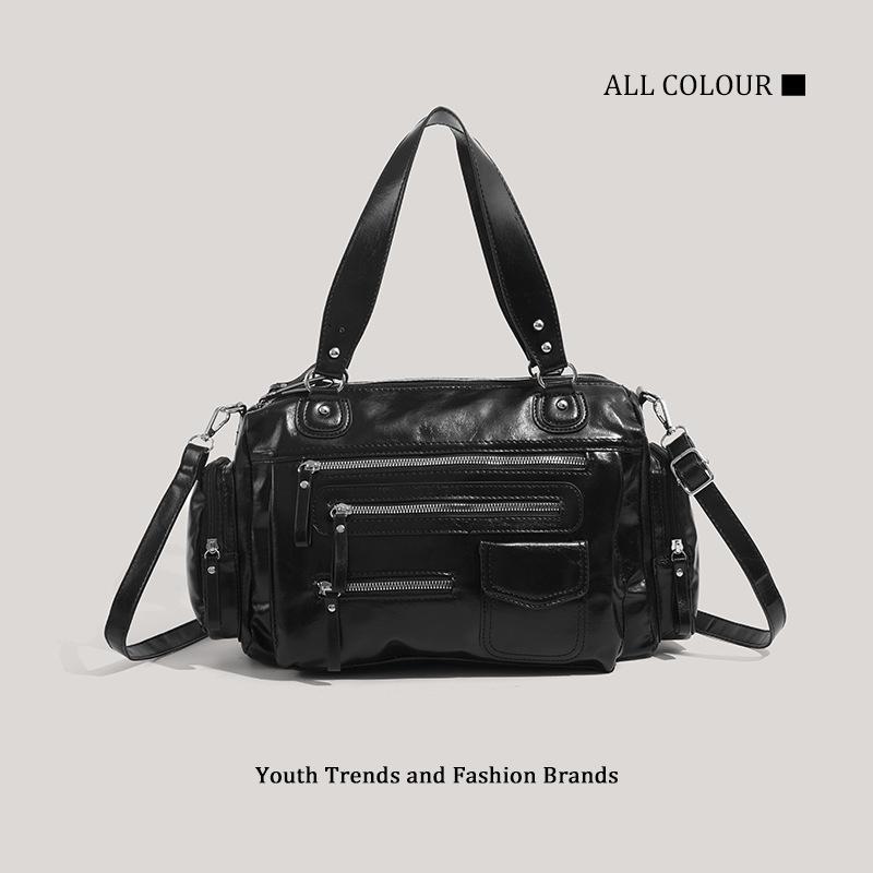 

Black retro zipper locomotive bag new casual soft handbag college style shoulder messenger bag чёрный