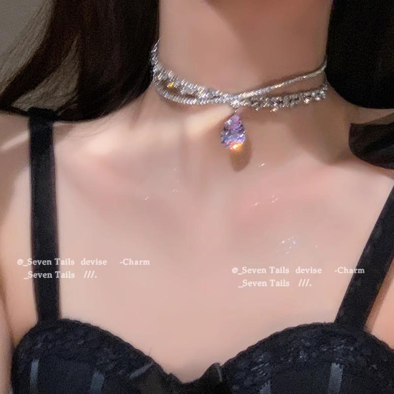 2025 High-End Gothic Punk Necklace: Y2K Dark Style Clavicle Chain for Women