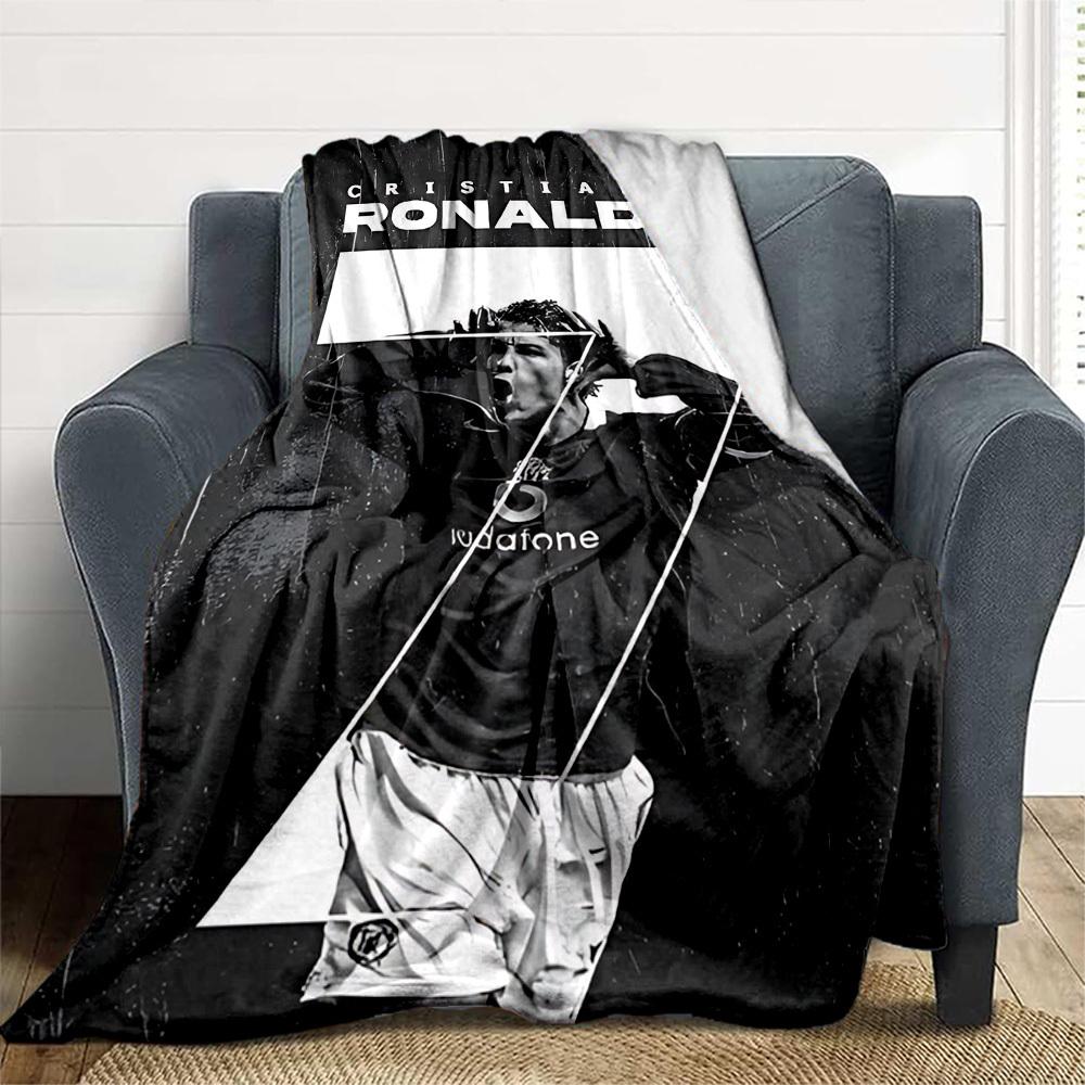 1pc Football Star Ronaldo Outdoor Blanket Lightweight Flannel, Soft & Warm, All-Season Use for Sofa, Outdoor, Camping, Living Room, Office032