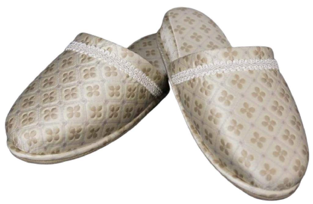Jennifer Taylor Lumina 33077SP Unisex Room Slippers for Beauty Salons and Nail Salons Shoes,