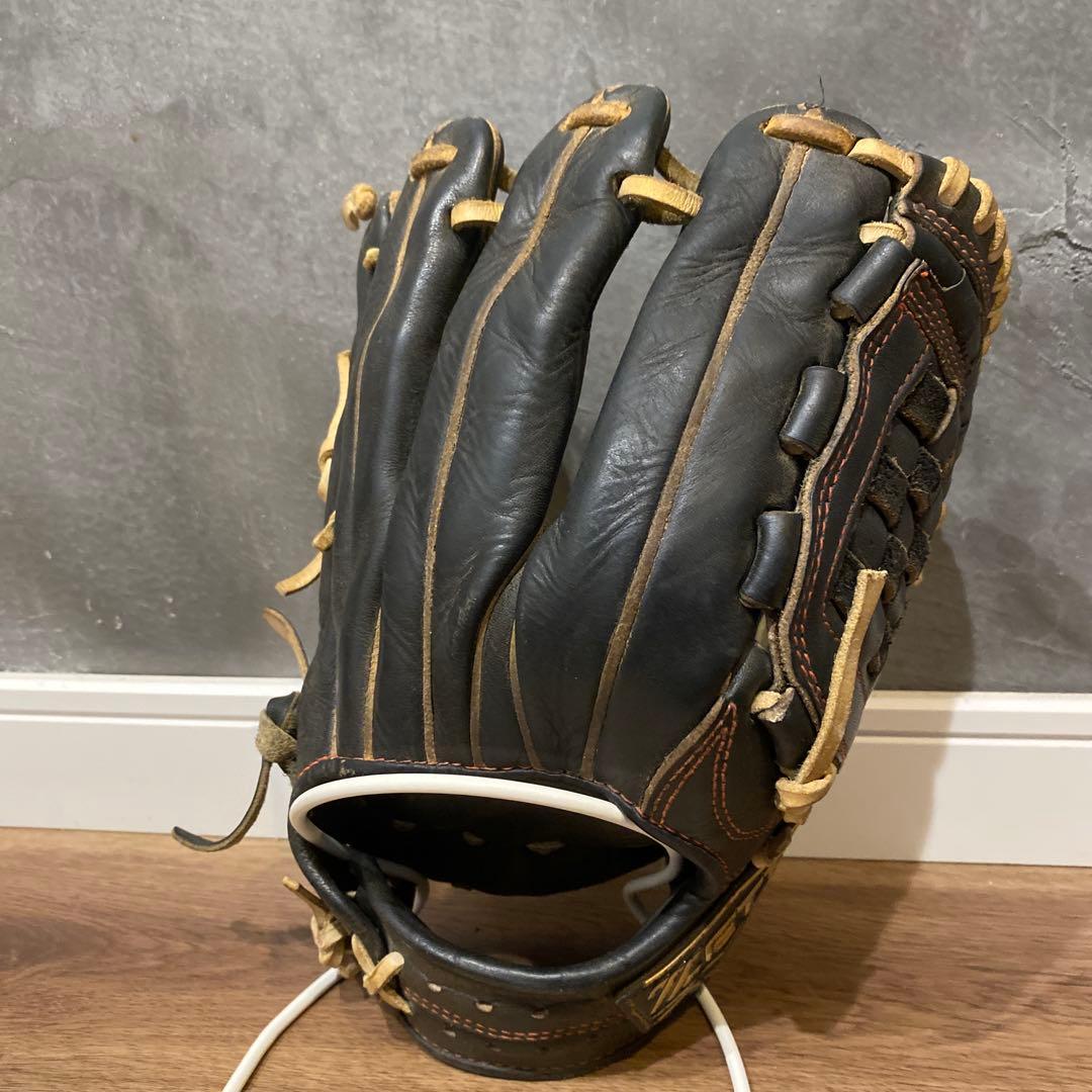 Used ZETT Hardball Baseball Gloves Black