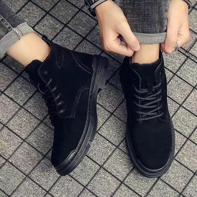 Autumn and winter new warm men's shoes high-top Martin boots tooling boots men's shoes Wolf Warrior fashion breathable thickened men's boots