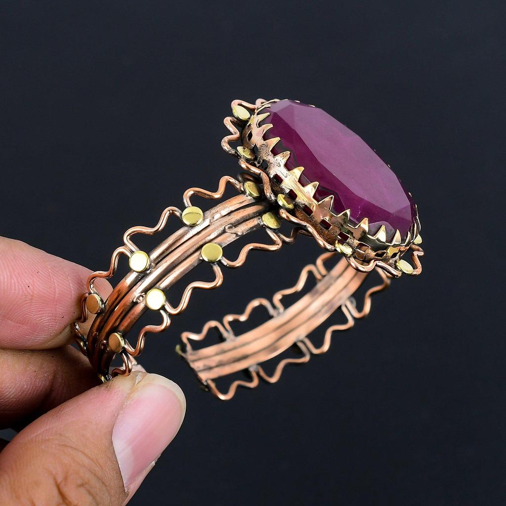 Rubinarmband med ädelstenar, handgjort armband inlindat i 999 koppartråd, manschettsmycken i senaste design