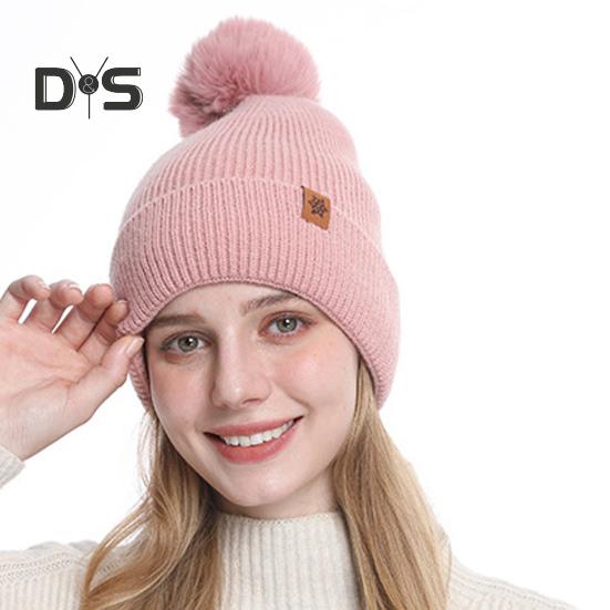 3 Pcs/Set Women Winter Hat Scarf Gloves Set Thick Knitted Ear Protection Cap Gloves Elastic Windproof Winter Outdoor Cycling Dome Beanie Neck Wrap