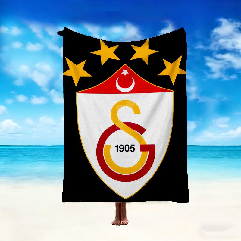 Soft Galatasaray SK Blanket Perfect for Snuggling Up on the Sofa, Ideal for Cozying Up in the Bedroom