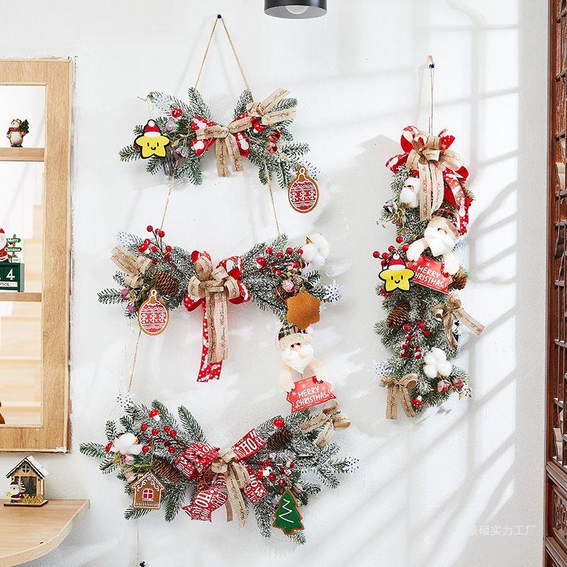 Rattan Christmas Wreath Hanging Ornament for Door & Wall Decoration