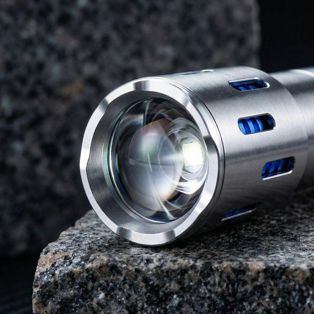 Super-Bright Multi-Functional Flashlight Aluminum Zinc Zinc Alloy Flashlight Outdoor Portability