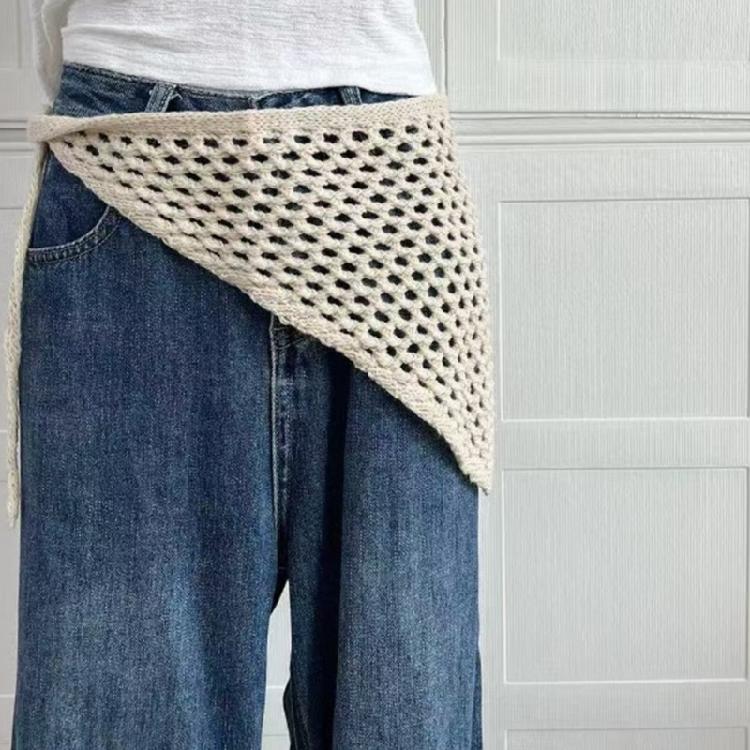 Multipurpose Crochet Triangled Scarf With Polyester Trim Stylish Layered Neck Wrap For Daily Outdoor Use