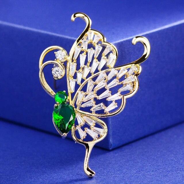 New Elegant Baroque Pearl Natural Shell Zircon Butterfly Brooches for Women Coat Clothing Accessories Pins Creative Corsage