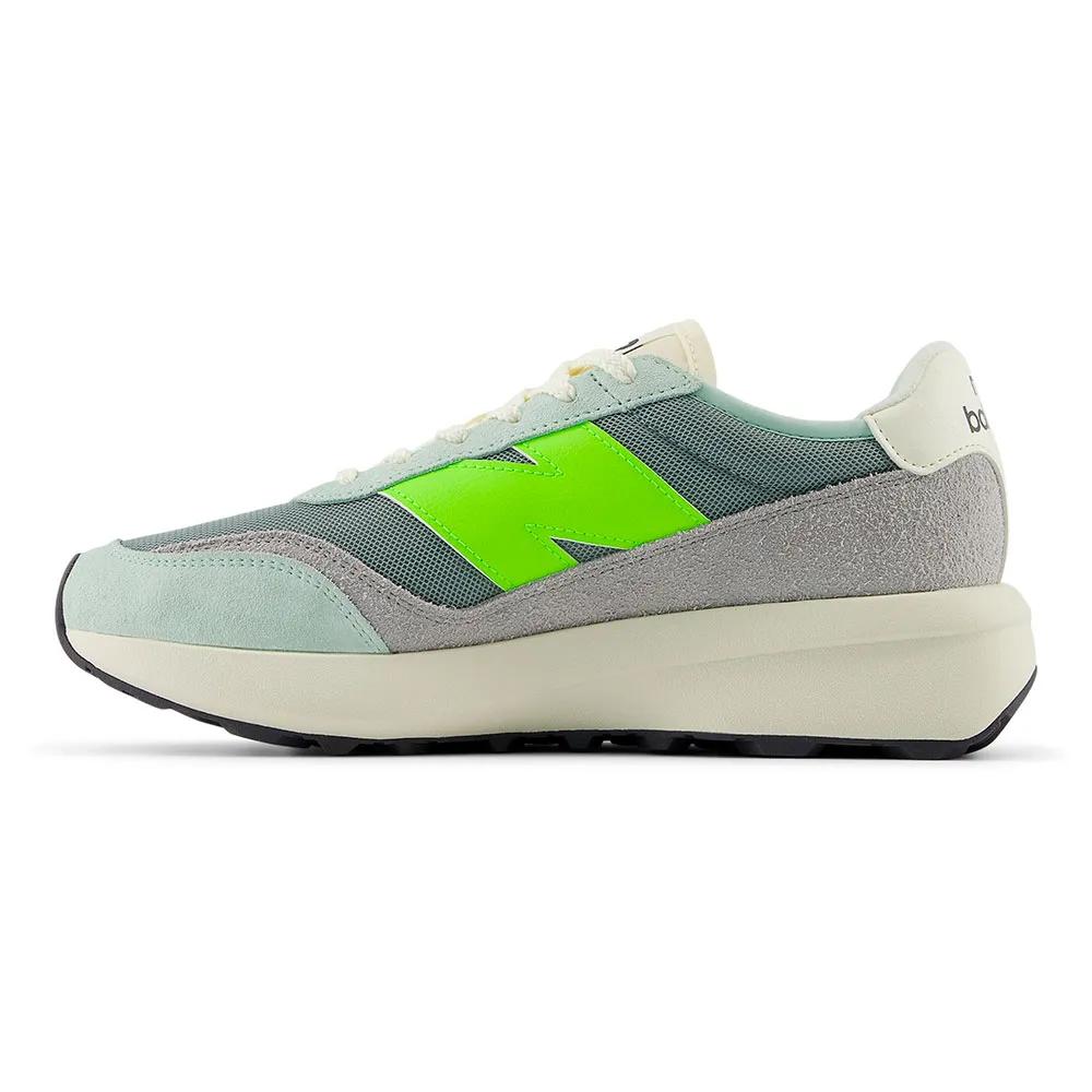 New Balance Кросовки 370
