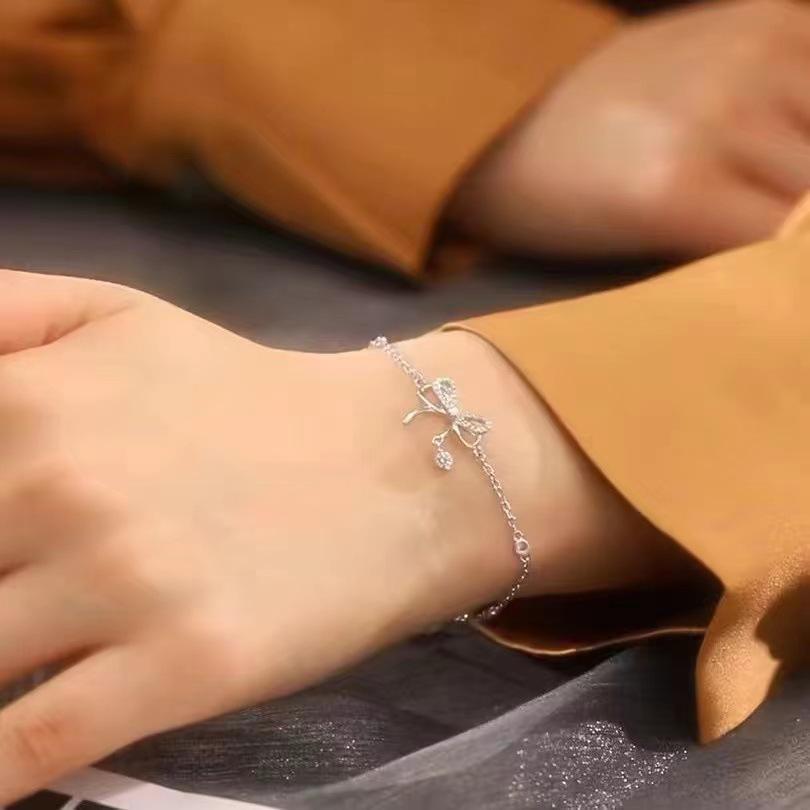 Women s Light Luxury Butterfly Dream Bracelet – Simple, Sweet Korean Style Student Jewelry