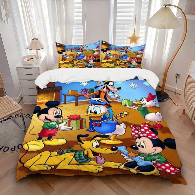 3pcs Merry Christmas Mickey and Friends Bedding Set - 1 Soft Quilt Cover + 2 Pillowcases, Machine Washable - Suitable for All Seasons, Perfect Gi