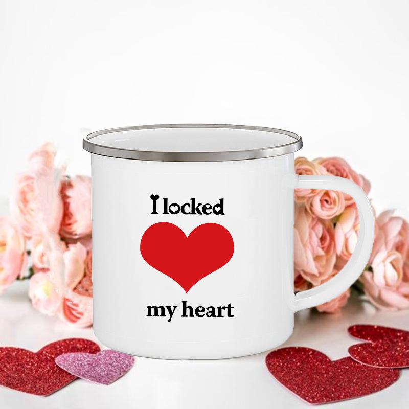 Frau/Herr Richtig Druck Paar Tassen Kreative Kaffeetasse Getränk Dessert Frühstück Milchbecher Emailletassen Henkel Trinkgeschirr Valentinstagsgeschenk