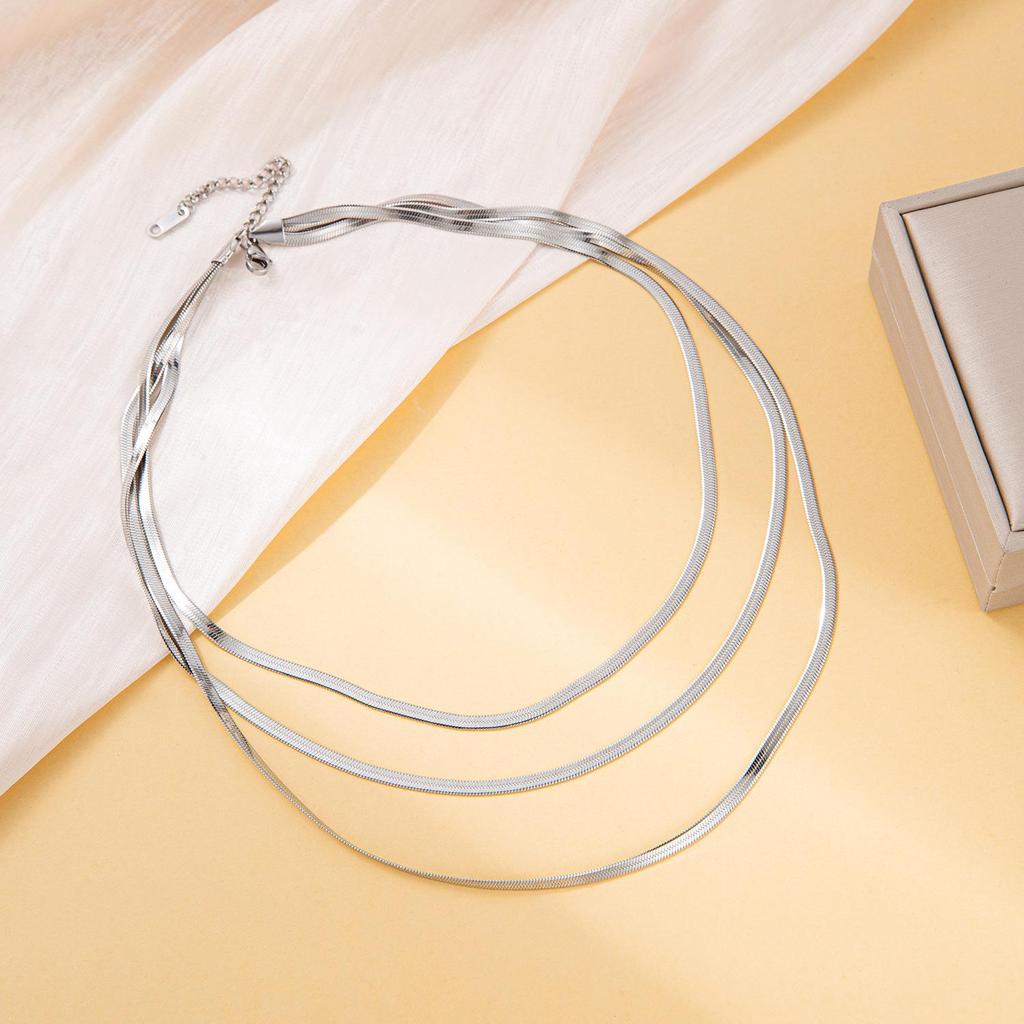 Minimalist European & American Layered Necklaces for Women – Blogger-Inspired Cool Style Blade Jewelry