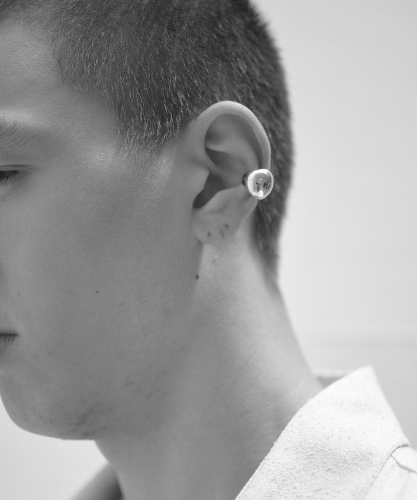 Novice Tokyo Bold Ring Ear Cuff Clip-On Unisex Volume Ear Cuff / Silver