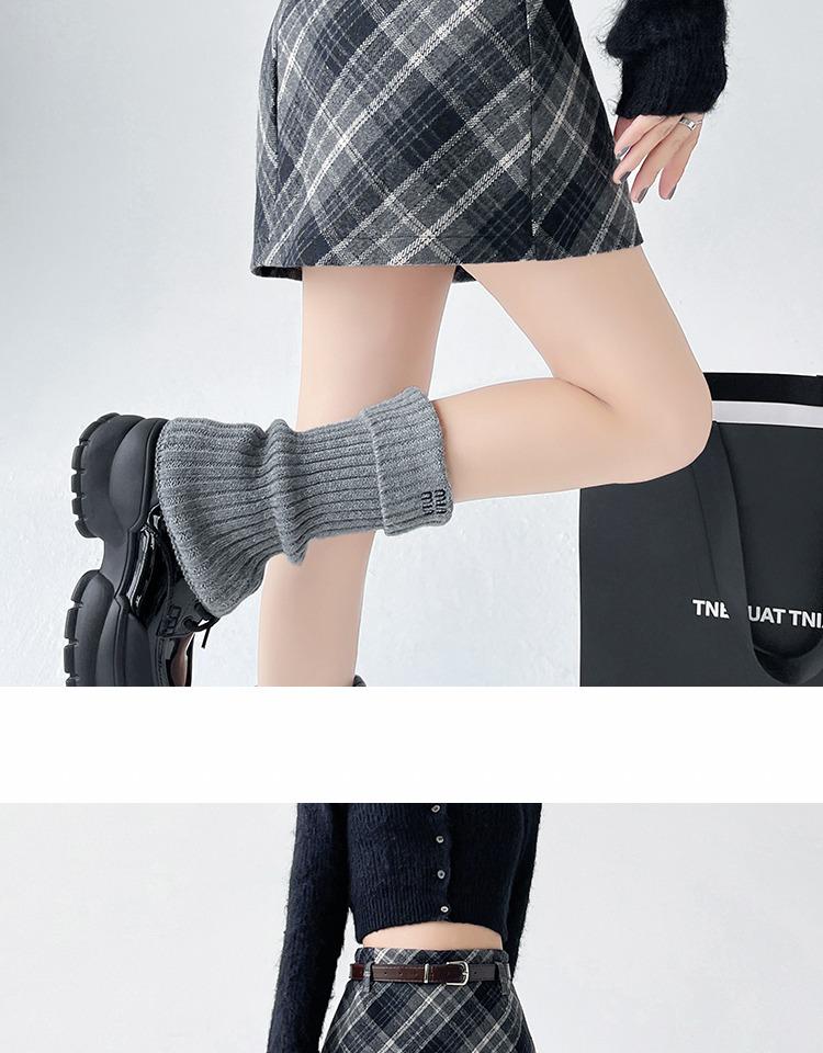 Women's High Waist Plaid Wool A-Line Skirt - Retro Style for Spring and Autumn