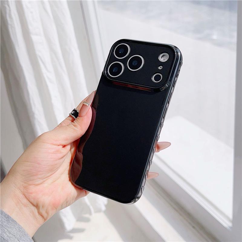 Compatible Apple 17/16 Pro Max Solid Color Heart Design Anti-Fall Protective Case