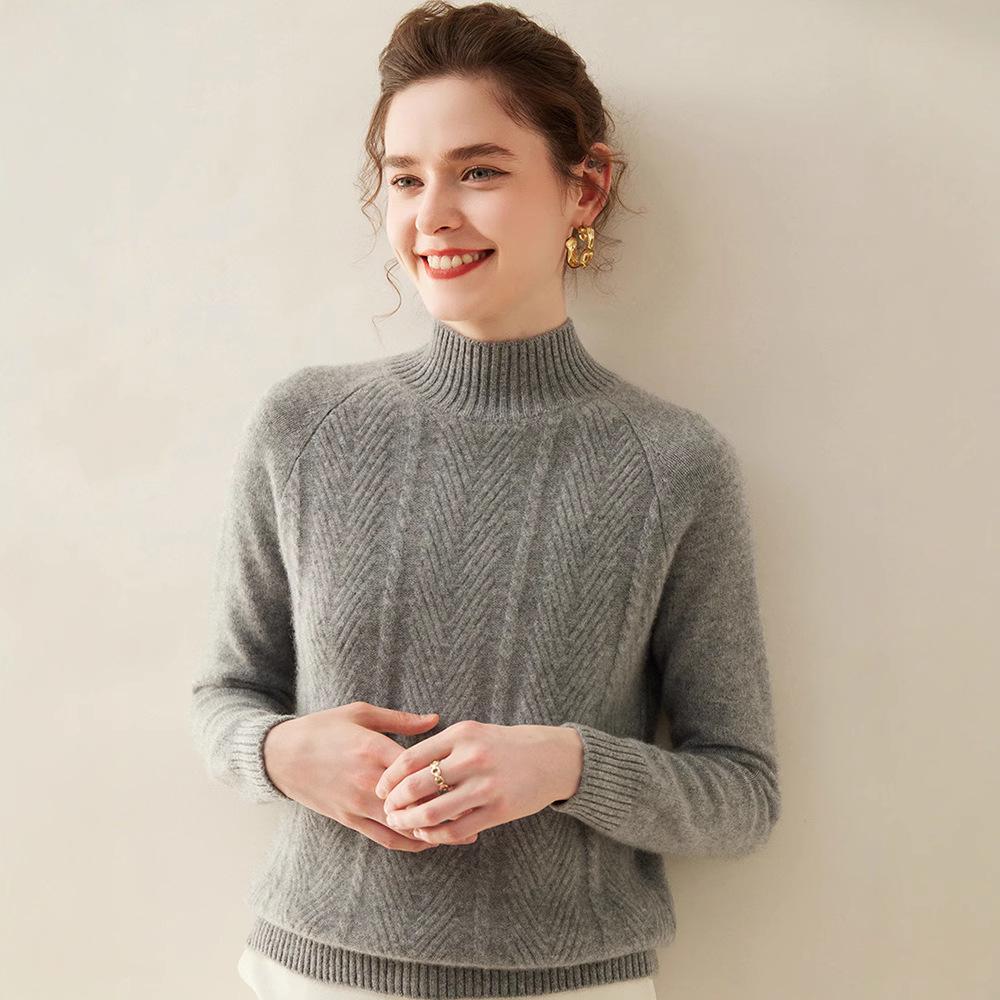 Women's Autumn/Winter Cashmere Sweater with High Neck and Raglan Sleeves