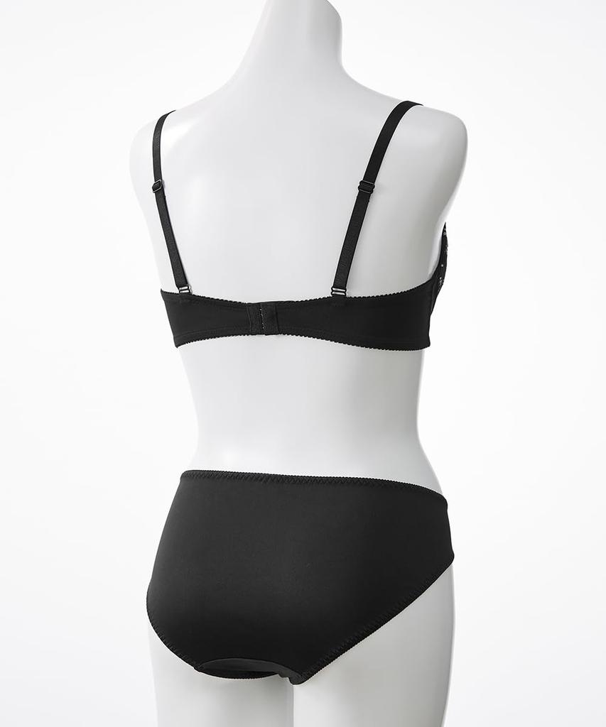 Nissen Innerwear of Deep Cup Knit Lace Bra and Panties for a Stable Set 5-Pack 3/4 Fit, G90/3L-4L