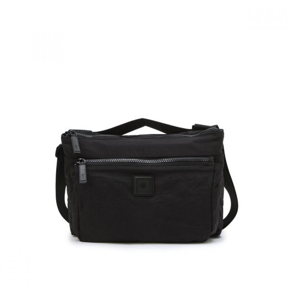 Daks Mini Crossbody Bag Black Dbba4eg10bk