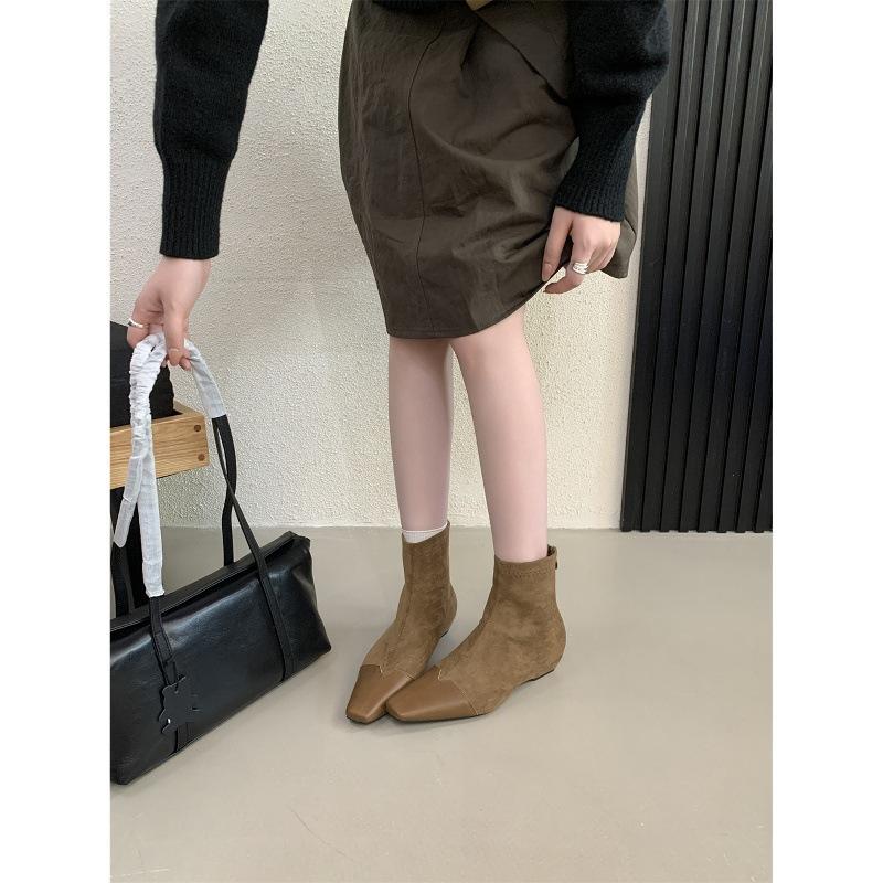 Low-heeled short boots Women's thick-heeled autumn and winter design sense Splicing square-headed thin boots and bare boots