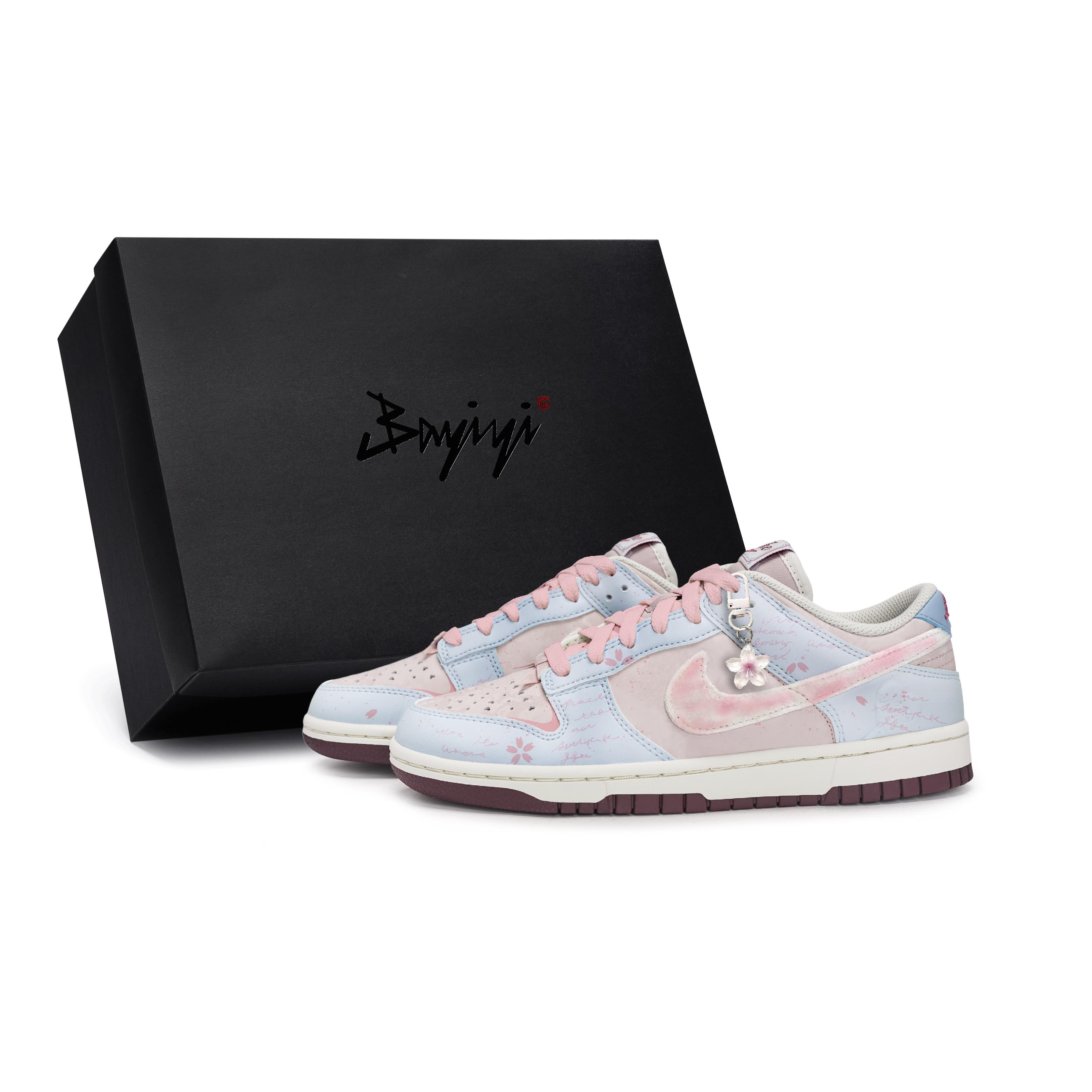 

Nike Dunk 811 Manufacturing, Love Cycle, Special Shoe Box Slip Resistant Low top Skateboard Shoes Women s IQ1145-610(Team80-S-BOX) 38.5