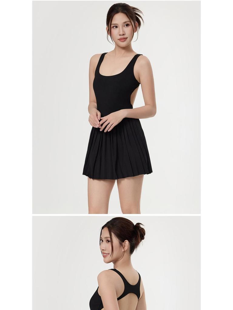 Women's Quick-Dry Pleated Tennis Dress – Backless, Tight-Fit, Anti-Exposure for Training, Running & Fitness.