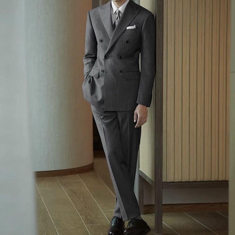 

Чоловічий сірий вовняний костюм у тонку смужку, двобортний, від Qisuo 42