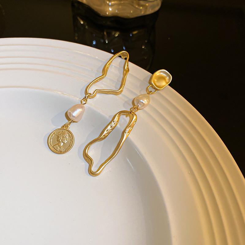 

GemChic женские серьги-гвоздики с иглой, имитация драгоценного камня, серьги с геометрическими буквами, модные простые серьги с бахромой, ювелирные изделия на день рождения, Рождество, подарок