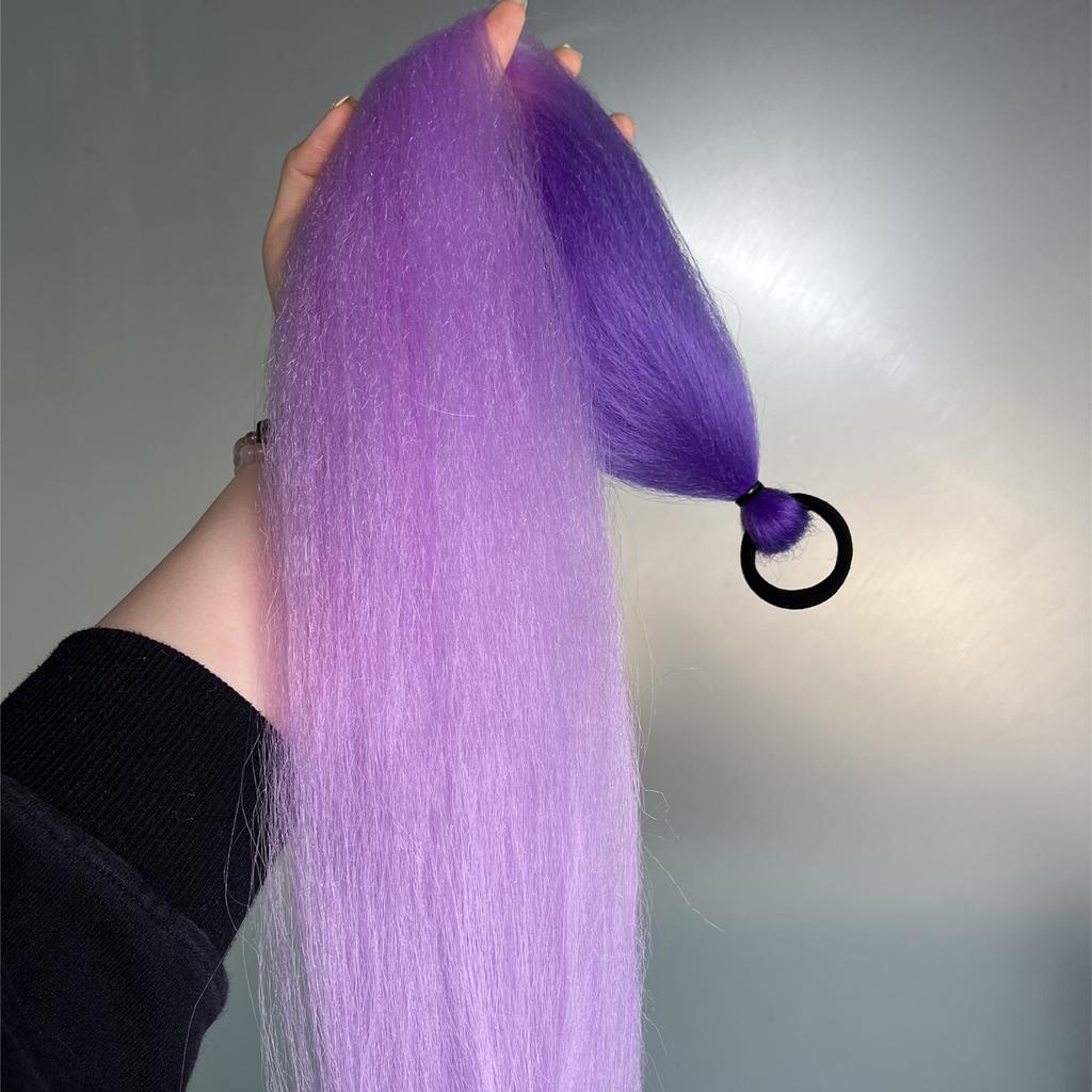 28 inch synthetic colored wig suitable for both women and men as a hair accessory