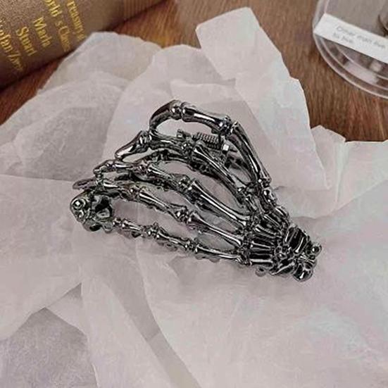 Halloween Hair Claw Black Spider Web Skeleton Hand Bat Shape Hair Clip Anti-slip Teeth Back Head Shark Hair Clip Styling Accessory