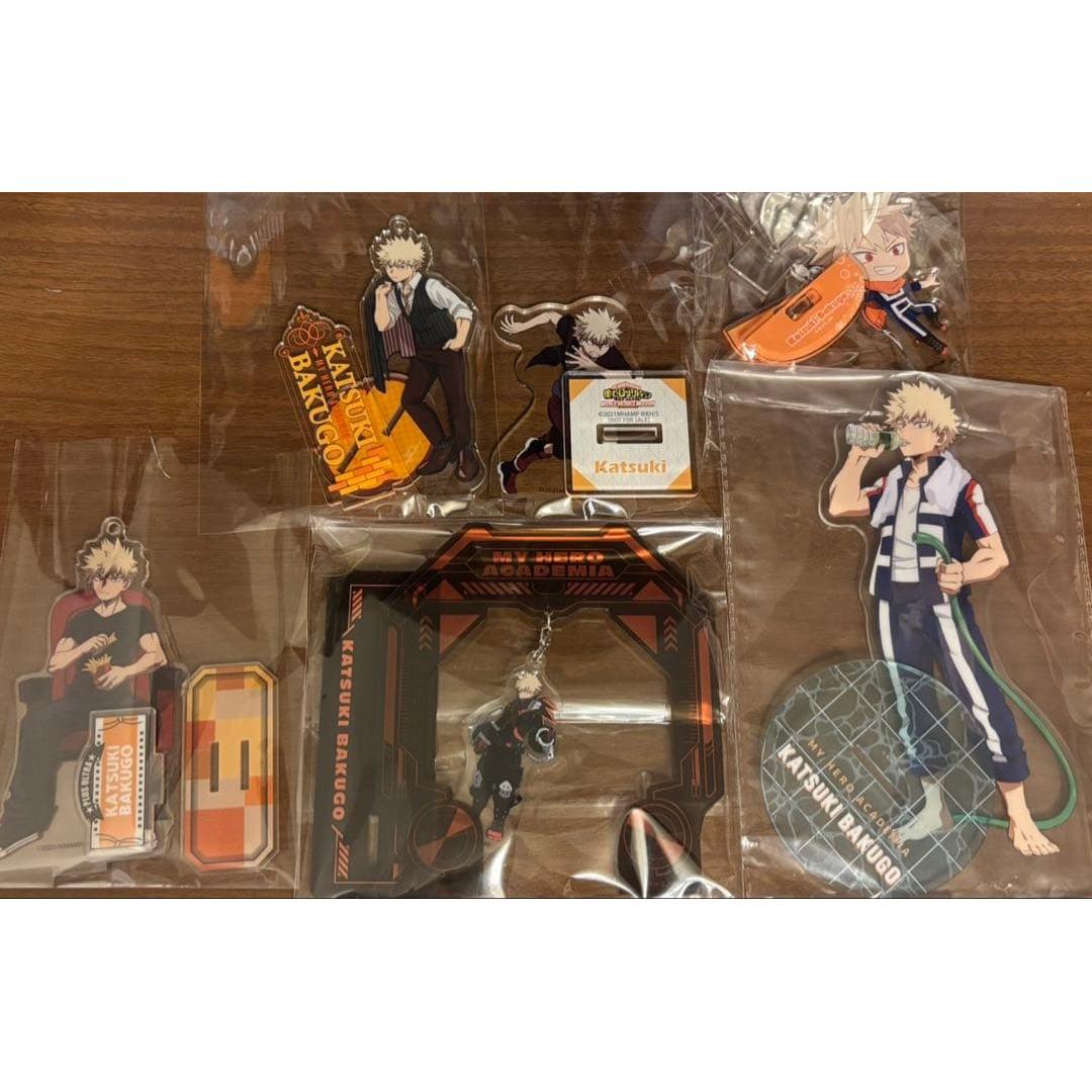 Used My Hero Academia Katsuki Bakugou acrylic stand 6 items
