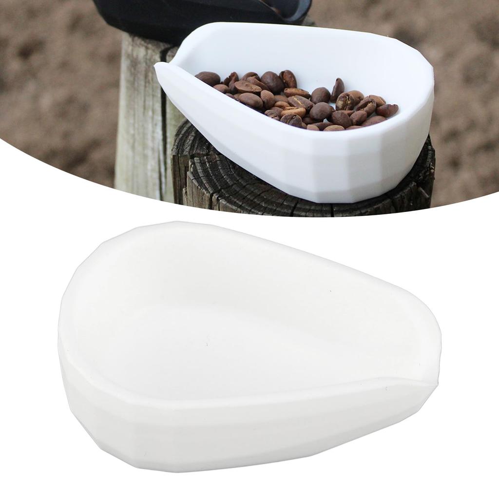 Coffee Bean Dispensing Cup, Shape-Adjustable Dispensing Tray, 50g Capacity, for Coffee Beans, Tea Leaves, Spices, Herbs, Seamless Pouring, Food-Grade