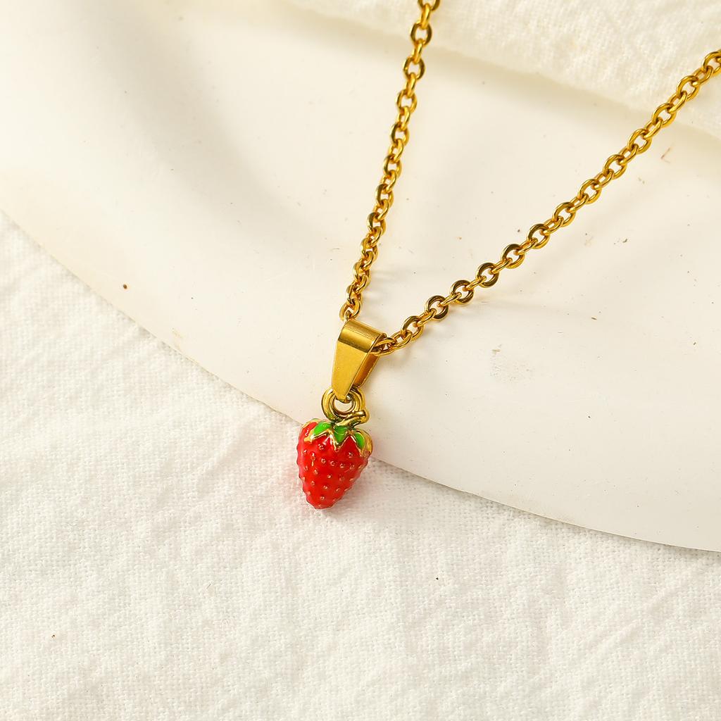 Waterproof PVD Stainless Steel Fruit Pendant Necklace for Women Red Enamel Chili Pepper Strawberry Choker Fashion Jewelry Gifts