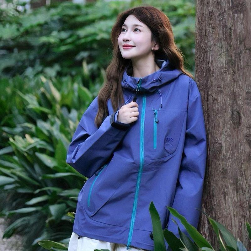 Top-Selling Women's Windproof Waterproof Hiking Jacket – Stylish Spring/Autumn Mountaineering Gear 2025