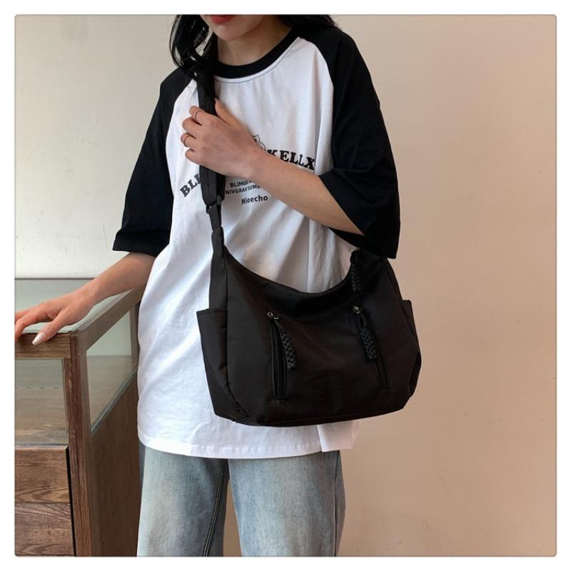 High Aesthetic Fashion Commuter Large Capacity Shoulder Bag Women Casual College Student Class Tote Bag Wide Strap Crossbody Bag