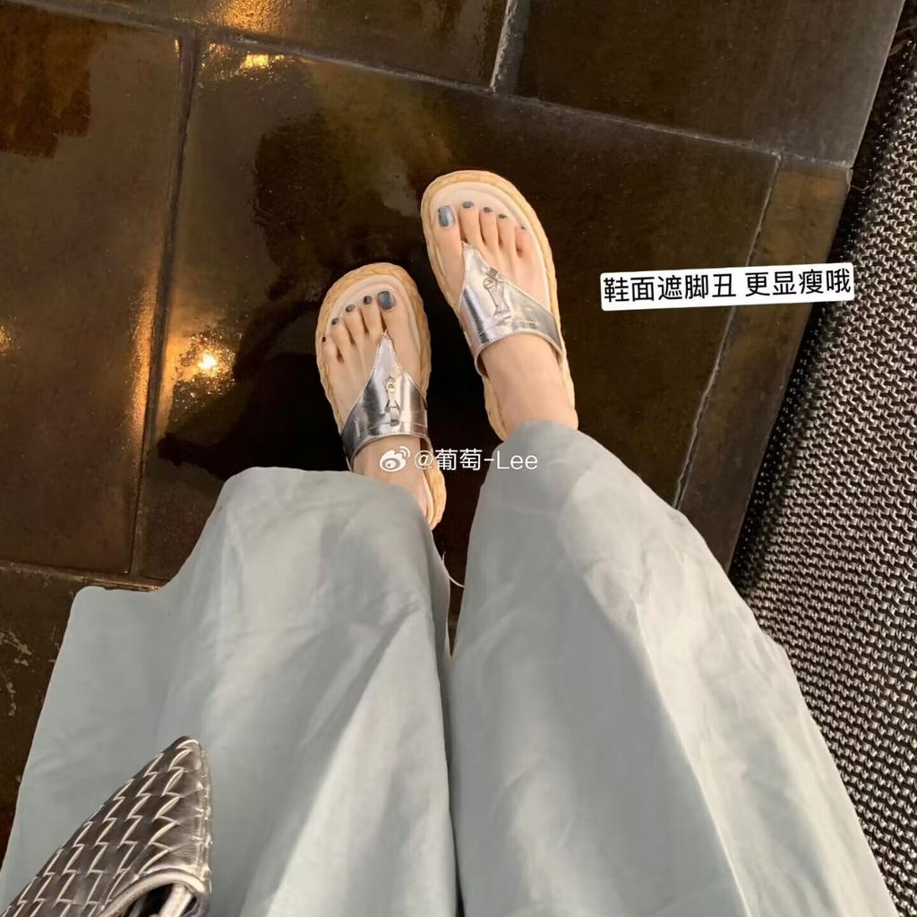 Grape Mother Studiolee Height Increase of 5.5cm Small Size Thick Bottom Tassel Buckle Foot Flip-flops Straw Sandals Outside Wear