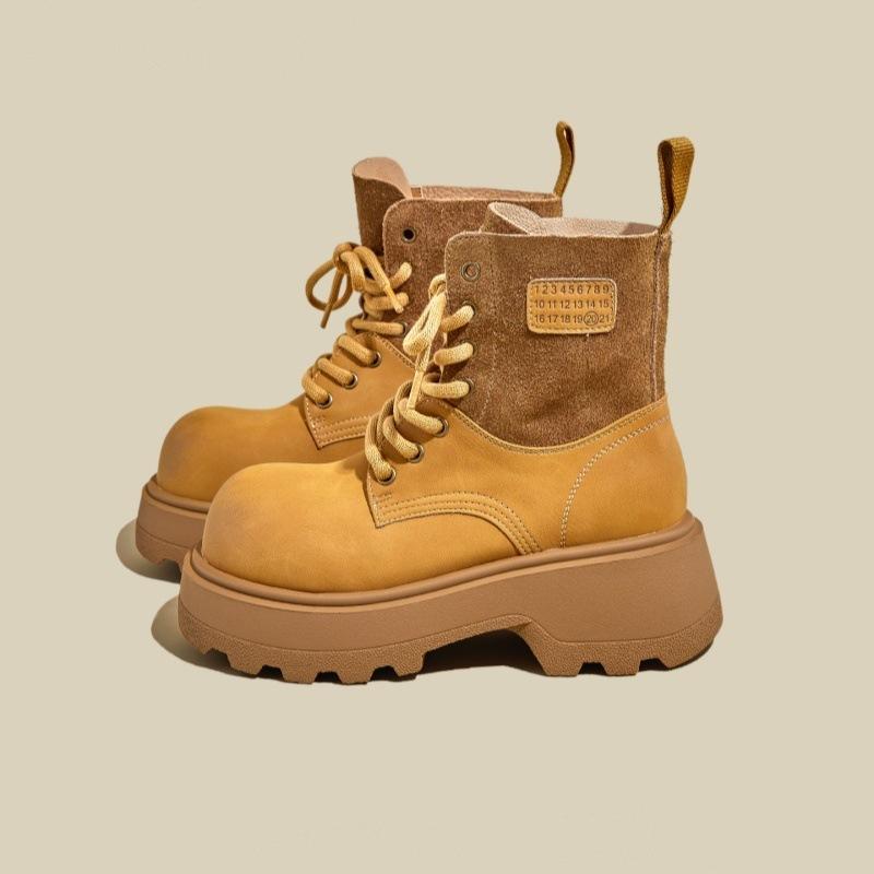 

Высококлассные жареные уличные популярные ботинки Мартина женские 2025 новые осенние универсальные на толстой подошве увеличивающие рост женские повседневные короткие ботинки 40 жёлтый