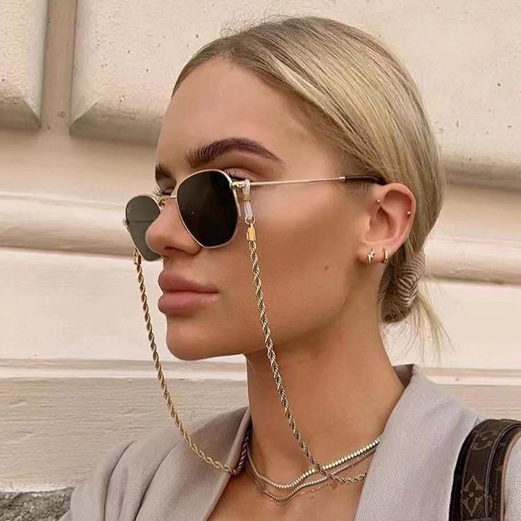 Cross-border Fashion: Twisted Pearl Bead & Snake Chain Eyeglass and Mask Necklace Accessory