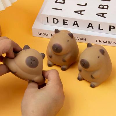 Capybara Squeeze Toy, Soft TPR Anti-Stress Pinch Toy, Cute Animal Decompression for Adults Kids