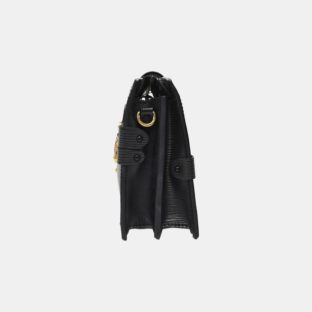 [Pre-Owned] Trunk Clutch Soft Box Water Ripple Leather Crossbody Shoulder Bag - Very Good #TJPCQ6