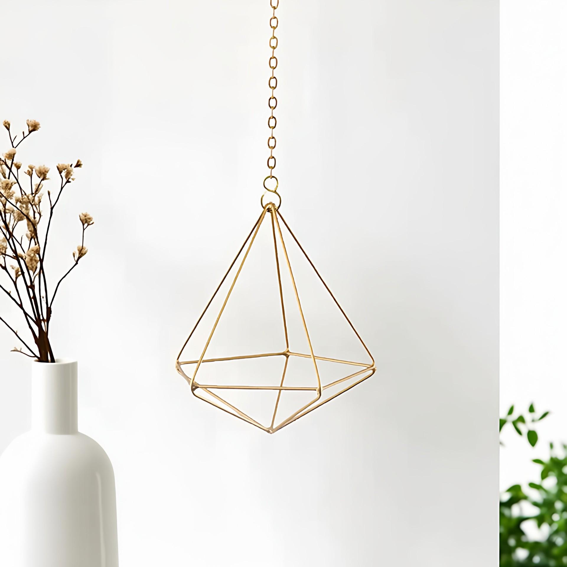 

Geometric Copper Air Plant Stand & Preserved Flower Wall Hanging - Forest Style Wedding Decoration Side 5cm, Height 11.5cm