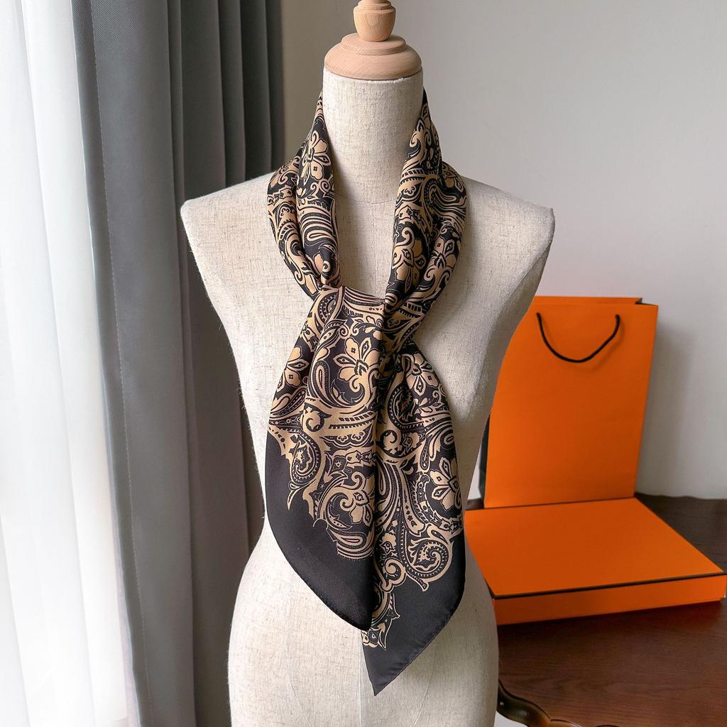 Vysoce kvalitní luxusní hedvábné šátky čelenka Šály Šála na krk pro ženy Řetízek Hedvábný šátek Dámská ozdobná šála