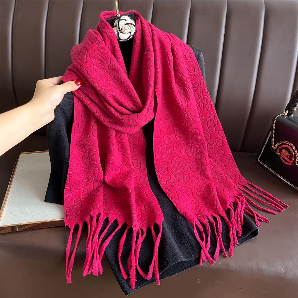 26Color Embossing Luxury Winter Warm Women Scarf Cashmere 30x180cm Shawls Thick Neck Scarves Hijab Wraps Tassls Pashmina