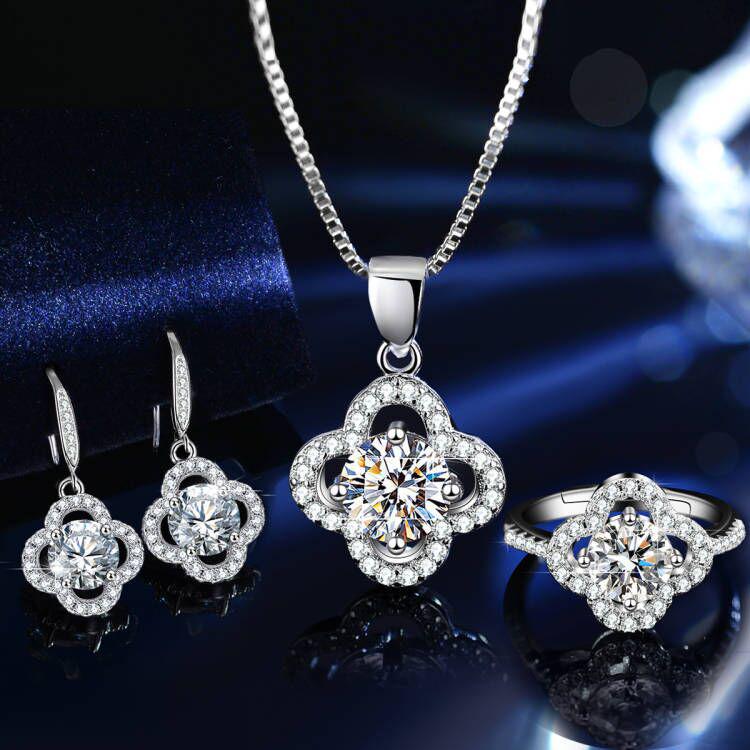 S925 Sterling Silver Moissanite Four-Leaf Clover Jewelry Set: Necklace, Ring, and Earrings