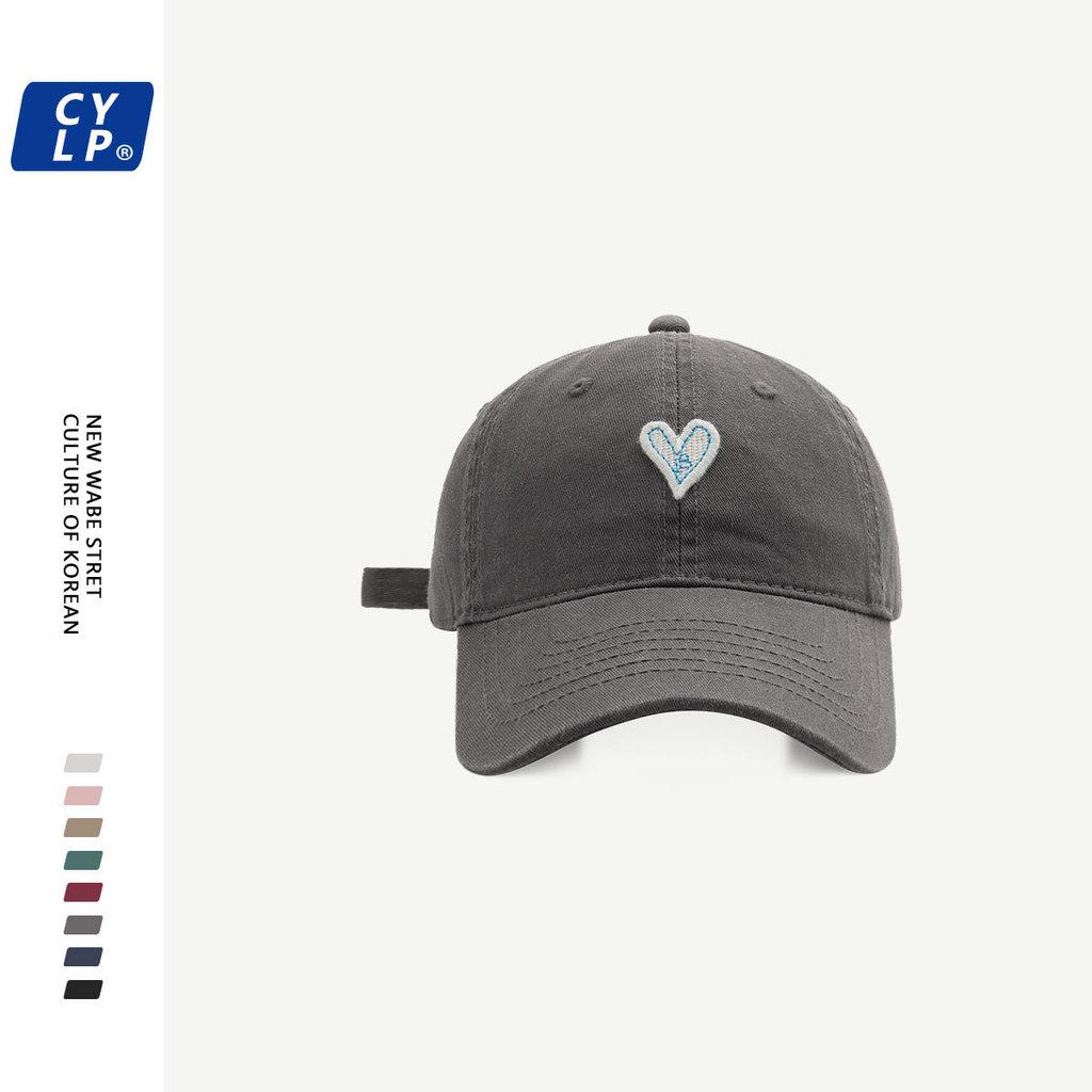 Cotton Baseball Cap With Heart Embroidery For Spring Casual Wear серый