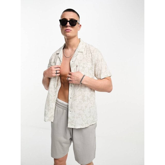 

Серая рубашка с короткими рукавами Levi s Classic Camper с тропическим принтом