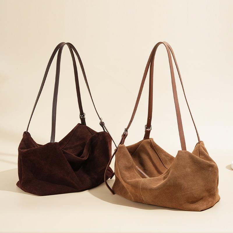 Autumn and Winter Leather Large Capacity Single Shoulder Pillow Bag Suede Armpit Cowhide Commuting High-end Women's Tote Bag