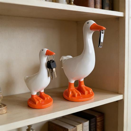 Magnetic Goose Key Holder Cute Resin Goose Figurine with Strong Magnet Beak Funny Animal Desk Ornament for Home Office Table Decor